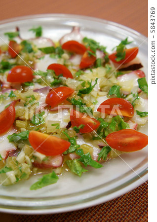 Octopus carpaccio lemon sauce 5843769