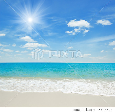 tropical beach 5844598