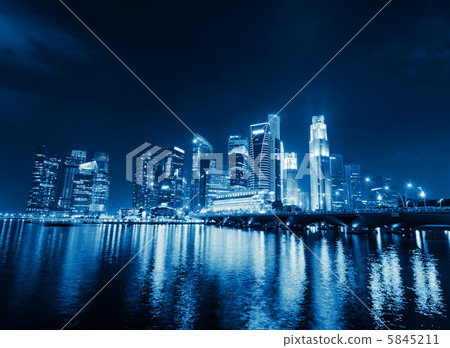 Singapore 5845211