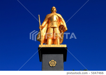 Oda Nobunaga statue 5847466