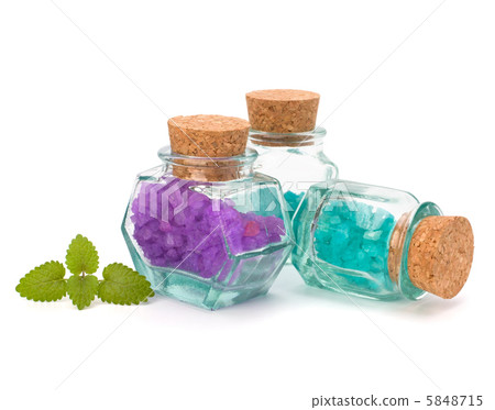 Aromatic natural mineral salt Aromatic natural mineral salt 5848715
