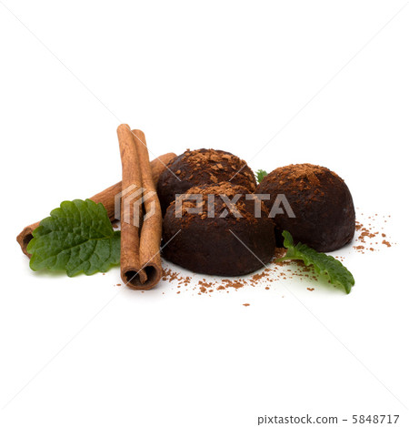 Chocolate truffle candy Chocolate truffle candy 5848717