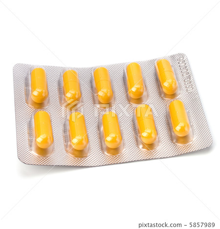 medical capsules isolated on white 5857989