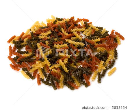 Italian pasta isolated on white background 5858334