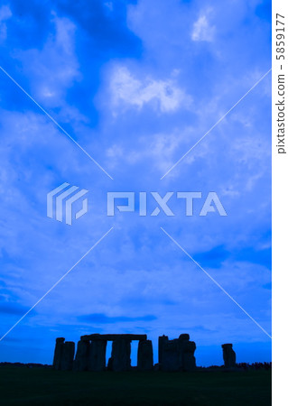 巨石陣在英國 5859177