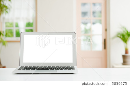 一台筆記本電腦放置 一台筆記本電腦放置 5859275