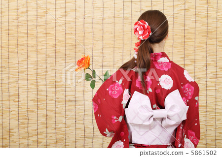 浴衣的女人 浴衣的女人 5861502