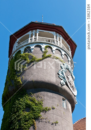 ancient building 5862384