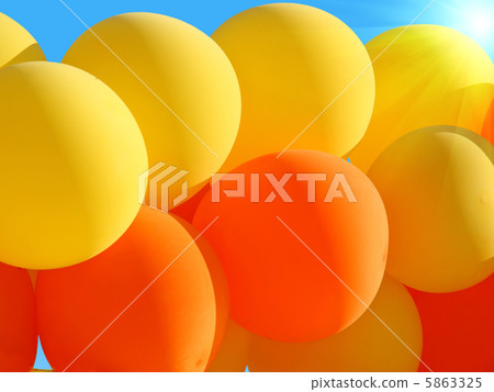 Background of beautiful balloons 5863325