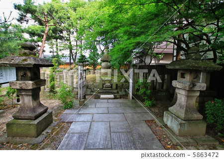 Tombs of Gamo Township Tombs of Gamo Township 5863472