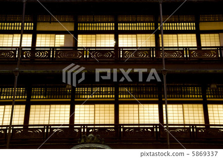 Dogo Onsen Main Building Shikasaku Night view 5869337