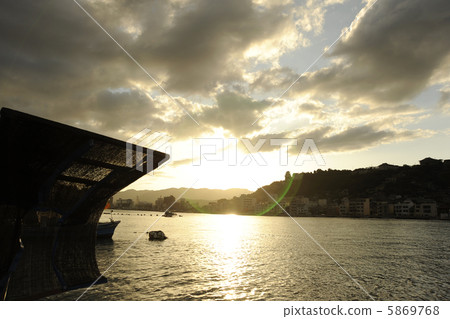 Dusk of Onomichi Suido Dusk of Onomichi Suido 5869768