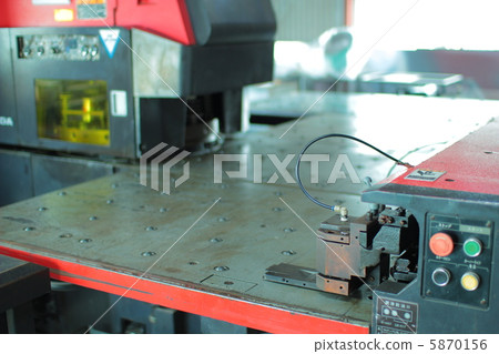 NC turret punch machine NC turret punch machine 5870156