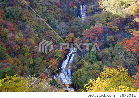 Kiruno Falls 5879011