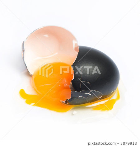 Broken egg isolated on white background Broken egg isolated on white background 5879918