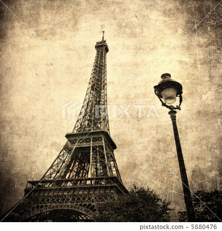 Vintage image of Eiffel tower, Paris, France Vintage image of Eiffel tower, Paris, France 5880476