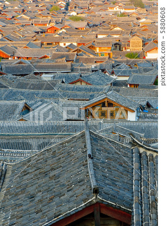 roofs of lijiang old town, yunnan, china roofs of lijiang old town, yunnan, china 5880608