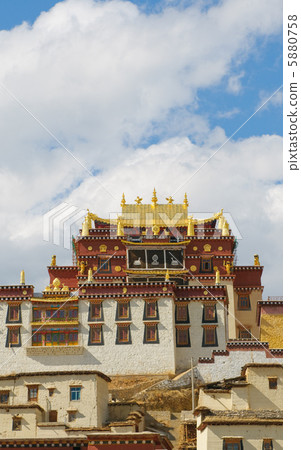 songzanlin tibetan monastery, shangri-la, china 5880758