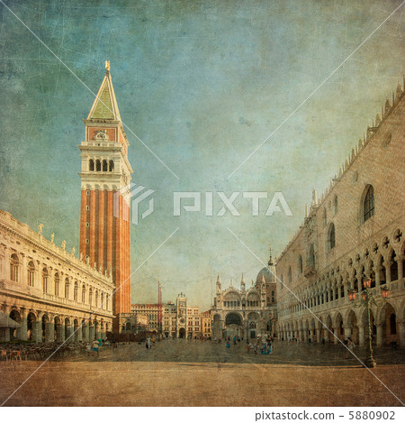 Vintage image of Piazza San Marco Vintage image of Piazza San Marco 5880902