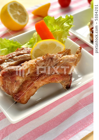 Grilled pork 5884201