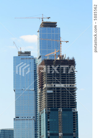 Construction of modern buildings 5885562