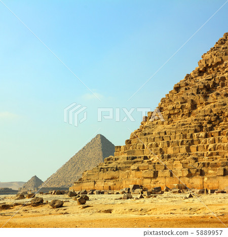egypt pyramids in Giza Cairo egypt pyramids in Giza Cairo 5889957