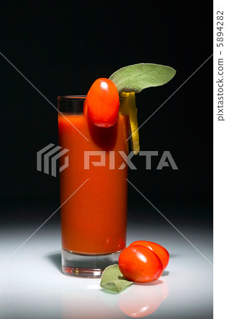 Bloody mary 5894282