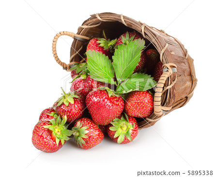 Strawberries in a wooden basket 5895338