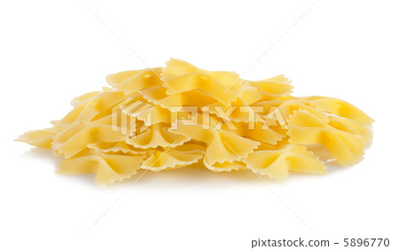 Raw pasta 5896770
