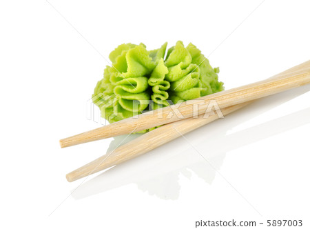 Wooden chopsticks and wasab 5897003