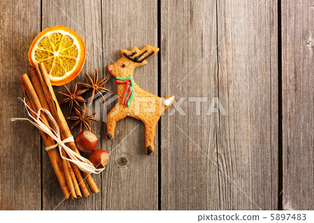 Christmas homemade gingerbread deer cookie Christmas homemade gingerbread deer cookie 5897483