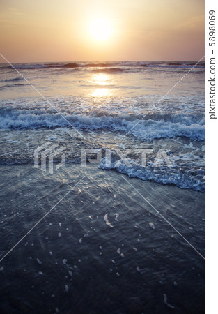 Sea and sunset Sea and sunset 5898069