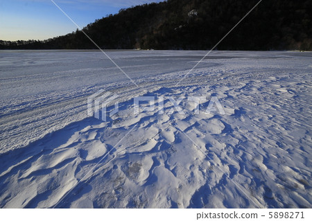 Oku-Nikko Winter Yunoko 5898271