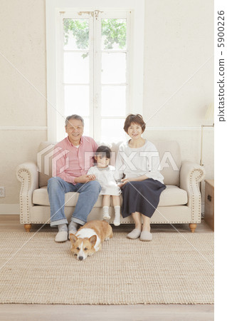 Third Generation Family Spring 5900226