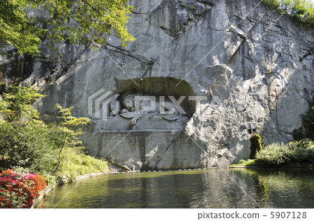 獅子紀念館 5907128