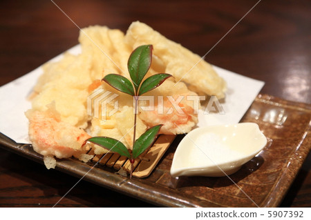 Shrine of bamboo shoots 5907392