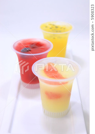 果凍中的水果 5908323