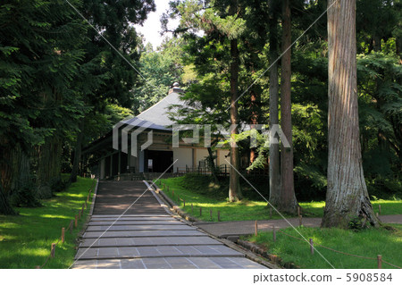 Hiraizumi Chonju Temple 5908584