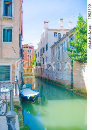 City views of venice in Italy City views of venice in Italy 5908890