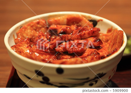 可口Obihiro特別豬肉碗 5909900