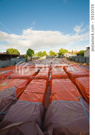 construction site construction site 5910559