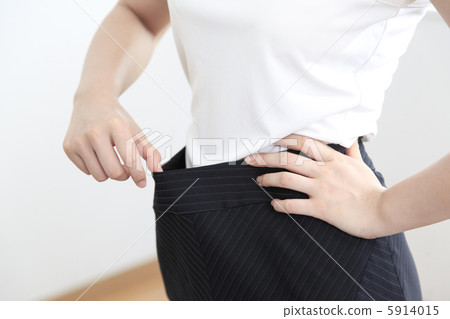 成功偏淡女性的腰部 5914015