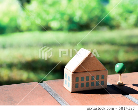 Building Block House 5914185