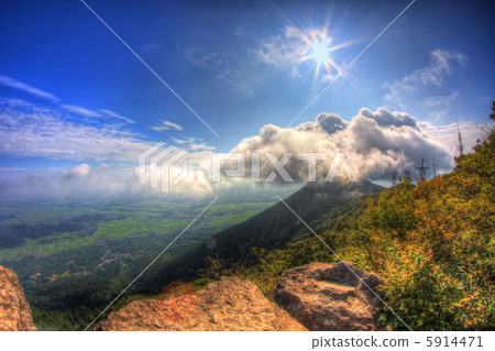 Tsukuba mountain with umbrella covered 5914471