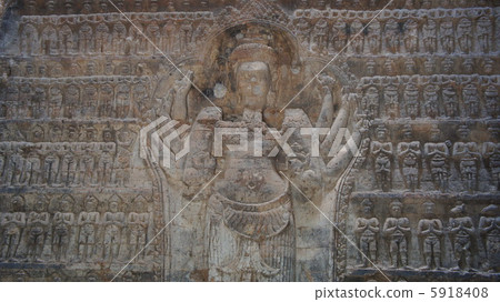 毘濕奴的8個武器 5918408