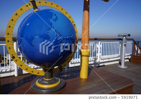 Sea Firefly Sea Firefly 5919071