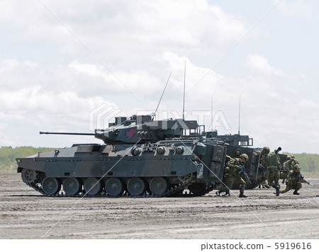 89 type armored fighting vehicle 5919616