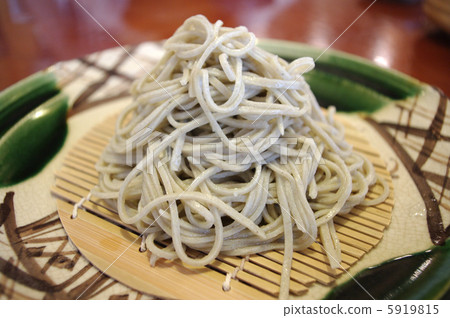 Ten percent soba 5919815
