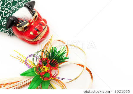 Mizuhiki decoration and lion dance Mizuhiki decoration and lion dance 5921965