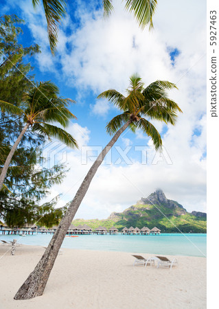 Beach on Bora Bora 5927463
